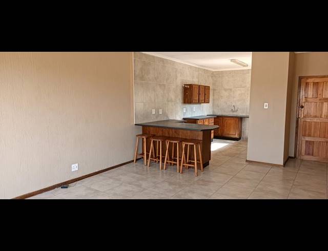 2 BEDROOM TOWNHOUSE FOR SALE IN SILVERFIELDS